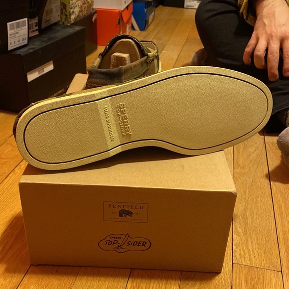 Camo Sperry Top Sider size 10 brand new - Picture 3 of 3
